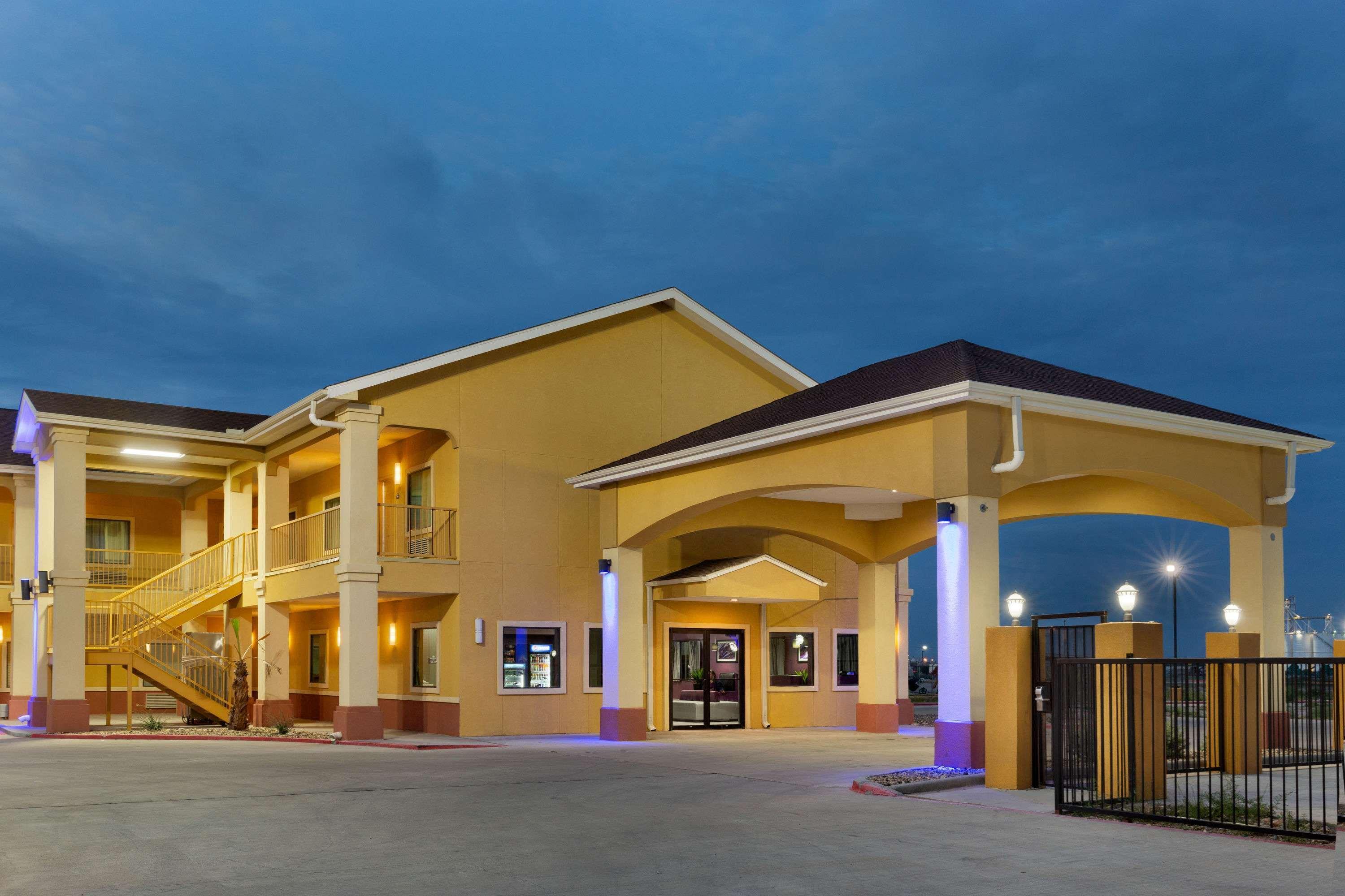 Days Inn By Wyndham Odessa Luaran gambar