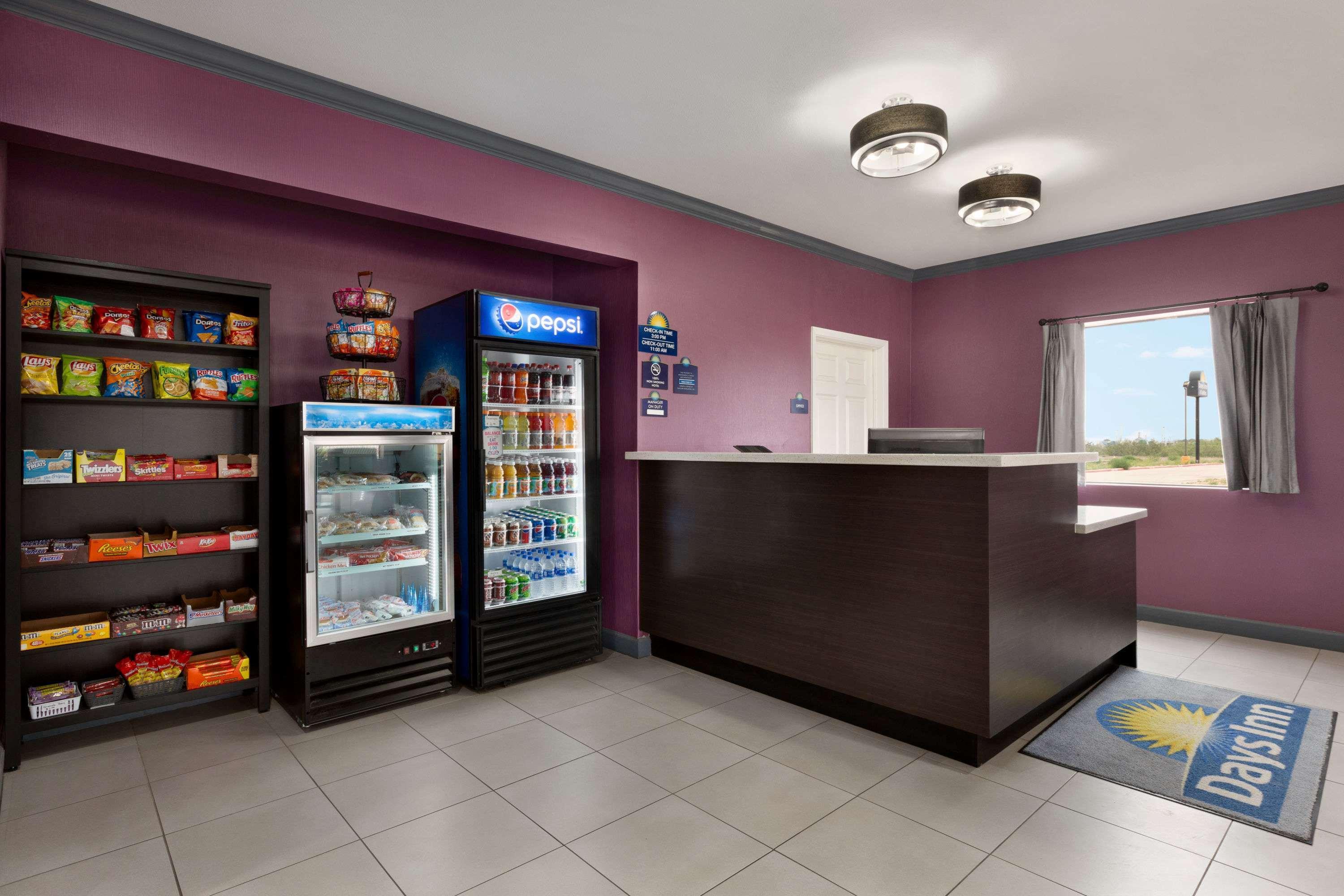 Days Inn By Wyndham Odessa Luaran gambar